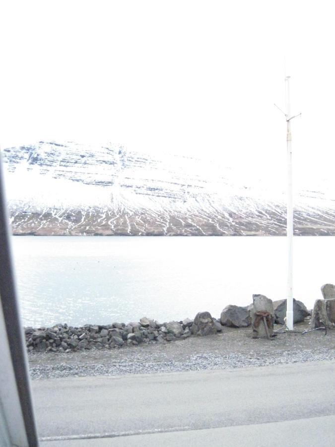 Hotel Capitano Neskaupstaður Eksteriør bilde